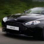 Location Aston Martin V8 Roadster 